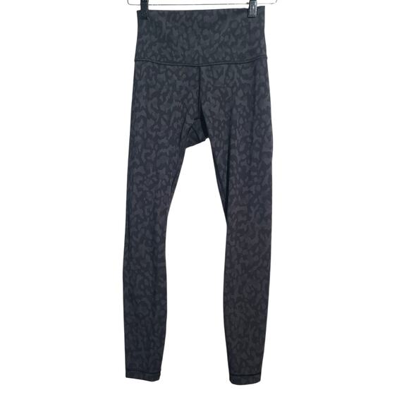 Lululemon Wunder Under HR Tight 25” Lux Leopard Print Barre3 Size 4 - Picture 1 of 5